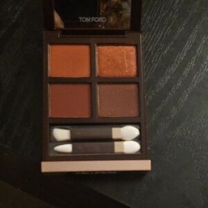 Tom Ford Eye Color Quad - Cherry Smoke